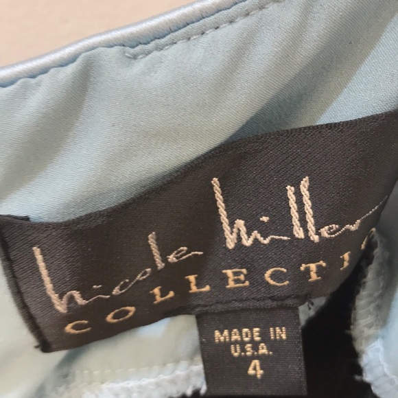 Dress - Picture 2 of 4